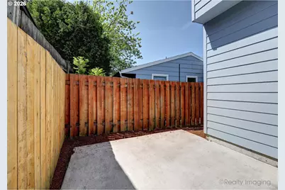 5406 N Cecelia St, Portland, OR 97203 - Photo 13