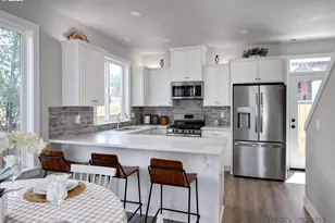 5406 N Cecelia St, Portland, OR 97203 - Photo 5