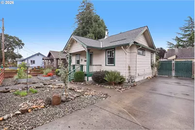 83 S 22nd St, Saint Helens, OR 97051 - Photo 3