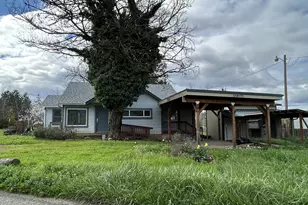 1764 Old Town Loop Rd, Oakland, OR 97462 - Photo 3