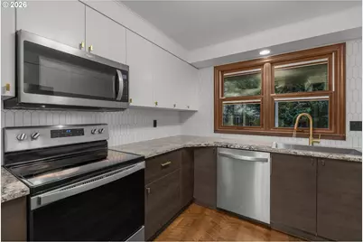 7973 SW Crickhollow Ct, Durham, OR 97224 - Photo 9