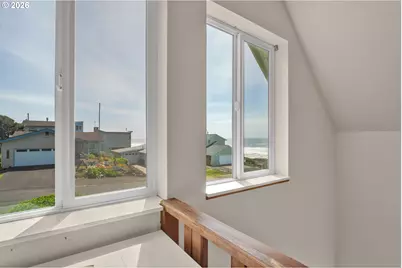 71 Surfside Dr, Yachats, OR 97498 - Photo 45