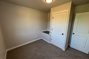 1001 NW Kindness Ct, Willamina, OR 97396 - Photo 13