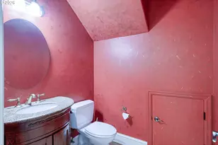 12594 NW Bayonne Ln, Portland, OR 97229 - Photo 11