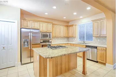 12594 NW Bayonne Ln, Portland, OR 97229 - Photo 9