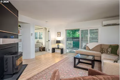 2825 NW Upshur St #D, Portland, OR 97210 - Photo 9