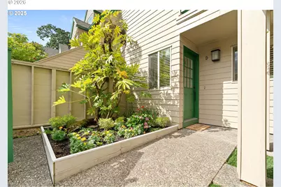 2825 NW Upshur St #D, Portland, OR 97210 - Photo 3