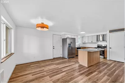 424 S 9th St, Saint Helens, OR 97051 - Photo 23