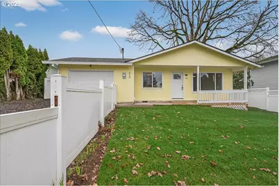 424 S 9th St, Saint Helens, OR 97051 - Photo 3