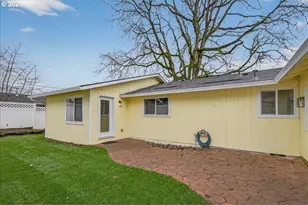 424 S 9th St, Saint Helens, OR 97051 - Photo 17