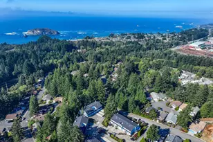 1455 Seacrest Ln, Brookings, OR 97415 - Photo 31