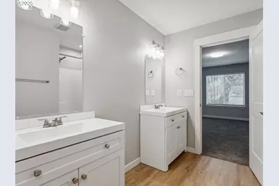 2421 NE 54th St, Vancouver, WA 98663 - Photo 19