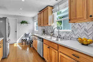 4201 Wadsworth Ln, Salem, OR 97317 - Photo 9