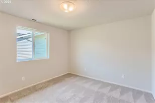 1029 Clemson St, Woodburn, OR 97071 - Photo 15