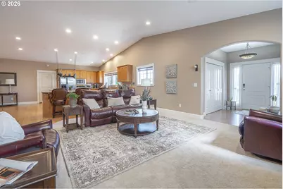 5960 Montevallo St SE, Salem, OR 97306 - Photo 3