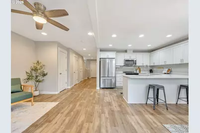 15 NW 6th Pl, Warrenton, OR 97146 - Photo 9