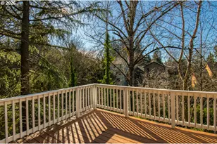 11525 SE Flavel St, Portland, OR 97266 - Photo 9