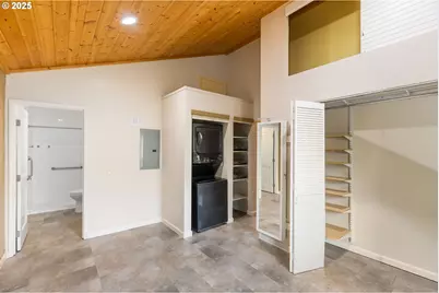 7734 SW Barnes Rd #A, Portland, OR 97225 - Photo 21