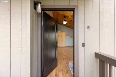 7734 SW Barnes Rd #A, Portland, OR 97225 - Photo 5