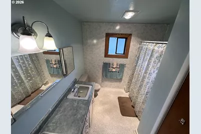 2249 Arthur Dr, Reedsport, OR 97467 - Photo 11