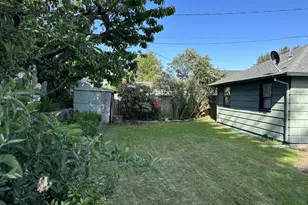 2249 Arthur Dr, Reedsport, OR 97467 - Photo 19