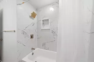 14770 SW Hart Rd, Beaverton, OR 97007 - Photo 23