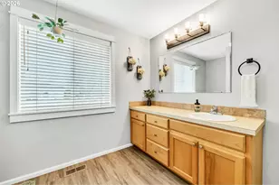 41 Sandalwood Loop, Creswell, OR 97426 - Photo 23