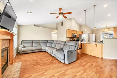 41 Sandalwood Loop, Creswell, OR 97426 - Photo 7