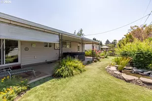 1487 Walton Way, Woodburn, OR 97071 - Photo 19