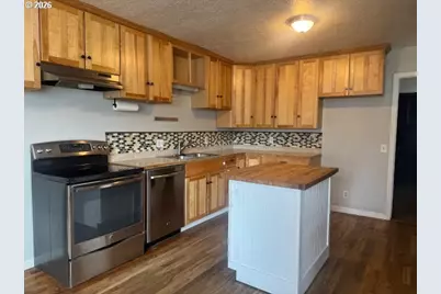 2330 9th St, Baker City, OR 97814 - Photo 11