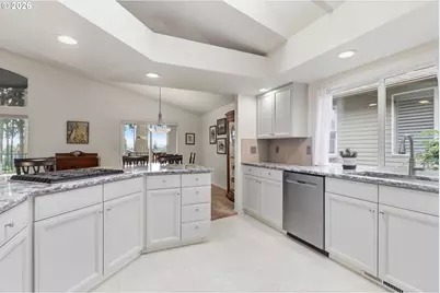 3000 SE Baypoint Dr, Vancouver, WA 98683 - Photo 25