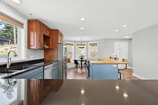 438 NW Roselawn St, Stevenson, WA 98648 - Photo 11