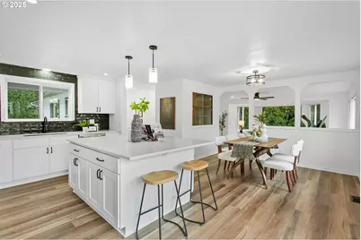 19080 SW Brooklawn Pl, Beaverton, OR 97003 - Photo 13