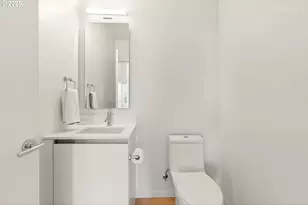 1150 NW Quimby St, Portland, OR 97209 - Photo 25