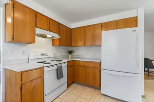 3196 Midway Rd, Hood River, OR 97031 - Photo 13