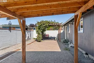 3196 Midway Rd, Hood River, OR 97031 - Photo 35