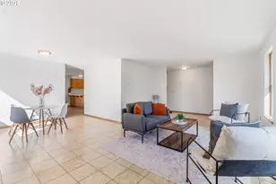 3196 Midway Rd, Hood River, OR 97031 - Photo 9