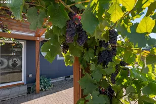 3196 Midway Rd, Hood River, OR 97031 - Photo 39