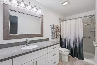 34054 E Columbia Ave, Scappoose, OR 97056 - Photo 21