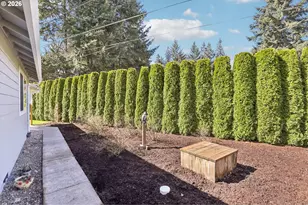 34054 E Columbia Ave, Scappoose, OR 97056 - Photo 25