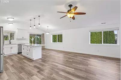 34054 E Columbia Ave, Scappoose, OR 97056 - Photo 5