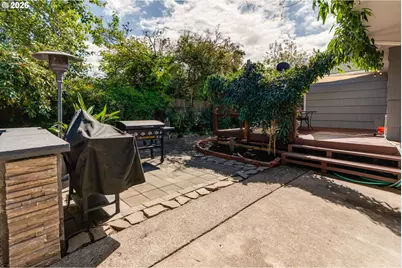 615 E Sherman St, Lebanon, OR 97355 - Photo 41