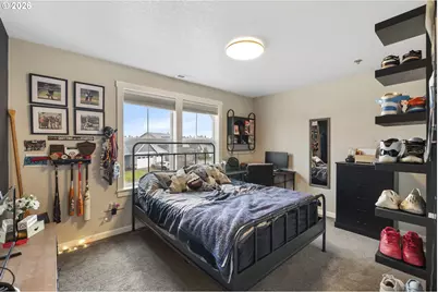 2049 NW McGarey Dr, McMinnville, OR 97128 - Photo 17