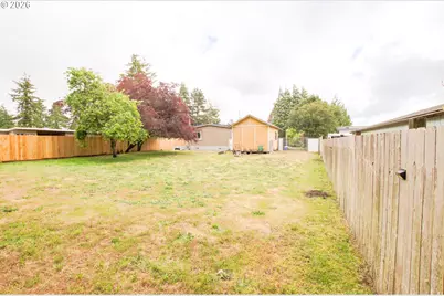 1431 Maple St, Florence, OR 97439 - Photo 39
