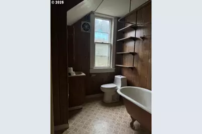 3073 Grand Ave, Astoria, OR 97103 - Photo 5