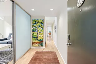 1009 NW Hoyt St, Portland, OR 97209 - Photo 3