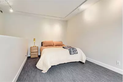 1009 NW Hoyt St #204, Portland, OR 97209 - Photo 29