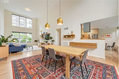 1009 NW Hoyt St #204, Portland, OR 97209 - Photo 11