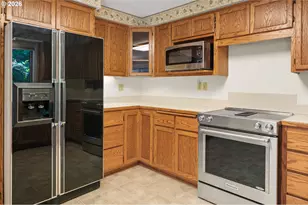 41886 Deerhorn Rd, Springfield, OR 97478 - Photo 9