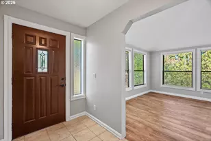 994 NW Wallula Ave, Gresham, OR 97030 - Photo 3